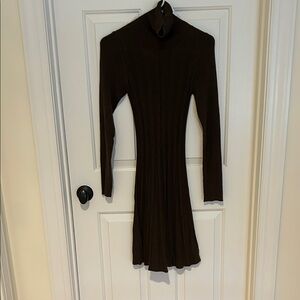 Max Studio Chocolate Long Sleeve Dress